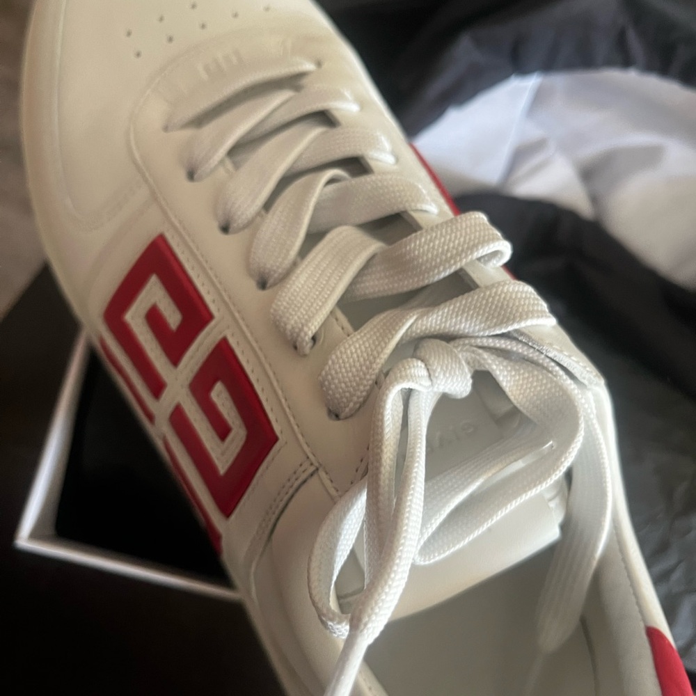 Authentic  new Givenchy Leather Sneaker Red and White